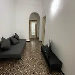 La Finestra Su Savona, 公寓 *