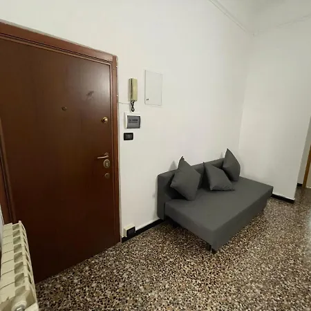 Apartment La Finestra Su Savona,